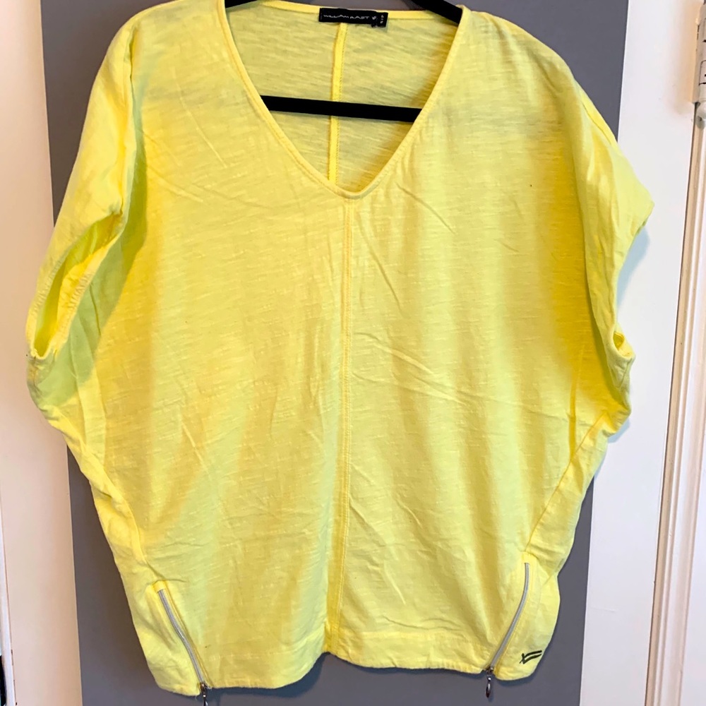 William Rast T shirt